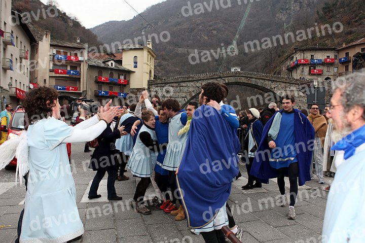 Gara delle Bighe 2011-7902.jpg